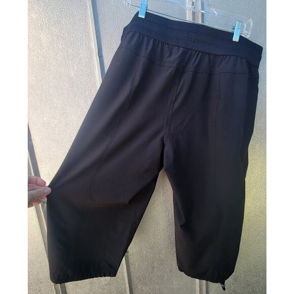 Cafe Marrahesh Black Capri Pants Size 16W - Picture 4 of 9